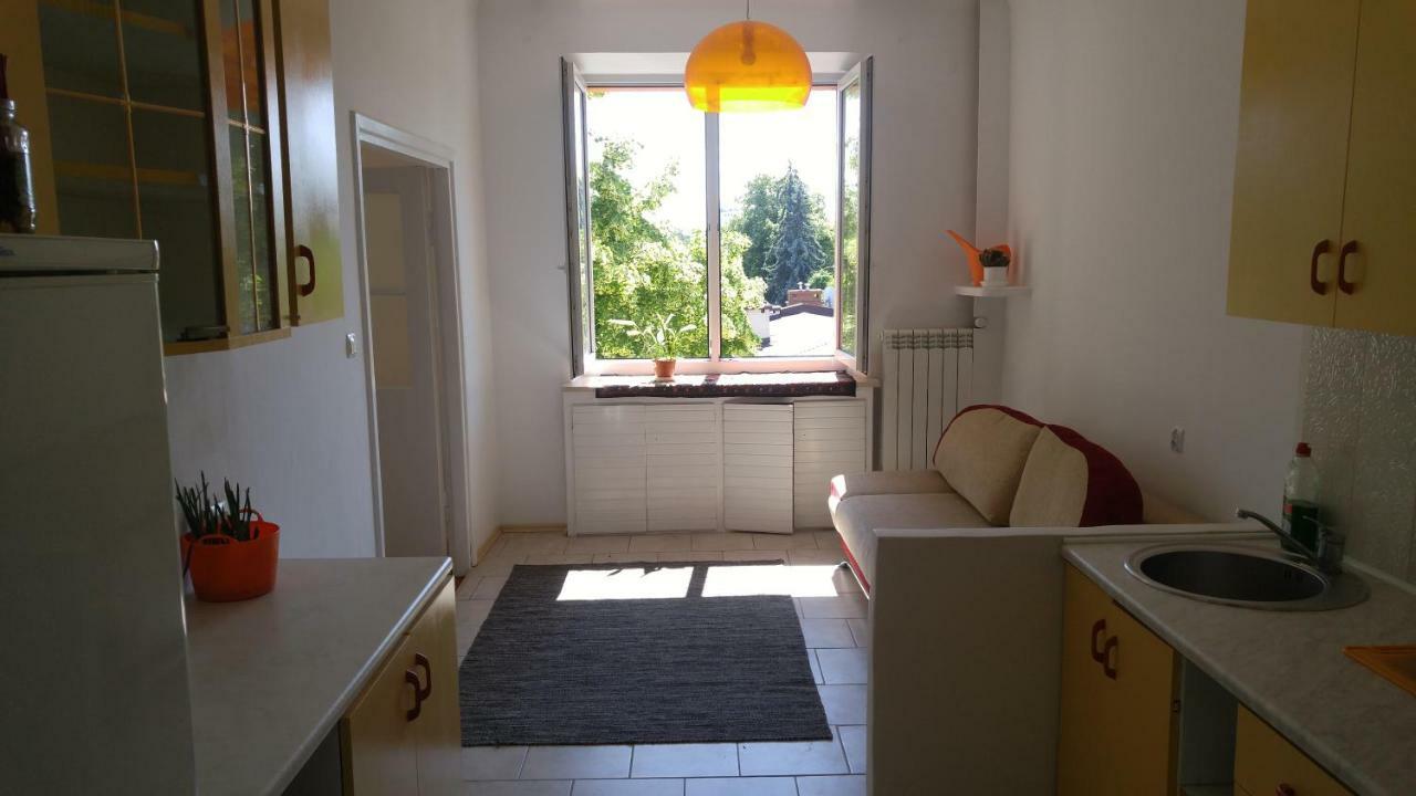 Metro Stare Bielany Apartament *